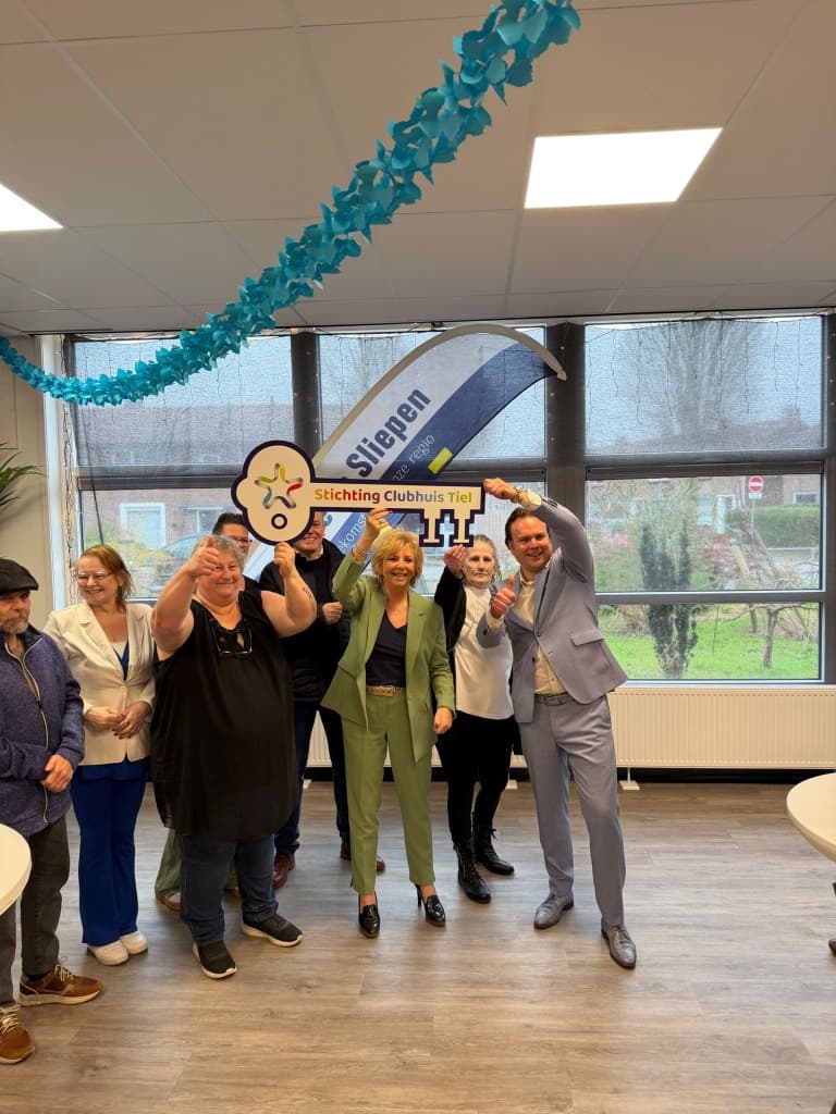 Opening vernieuwd clubhuis Tiel